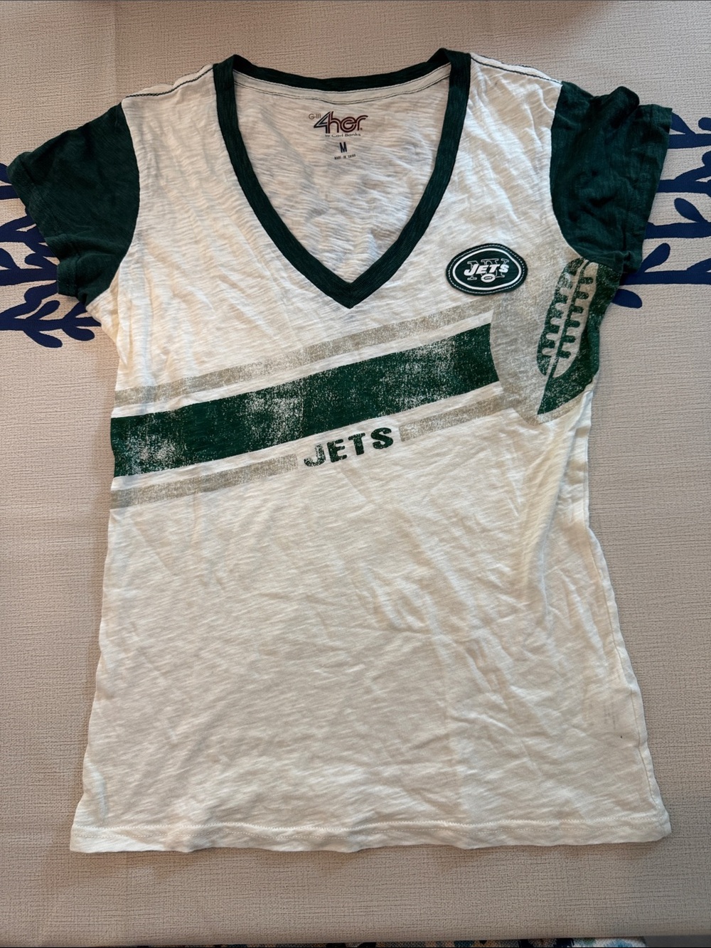 New Era White and Dark Green New York Jets V‑Neck Tee